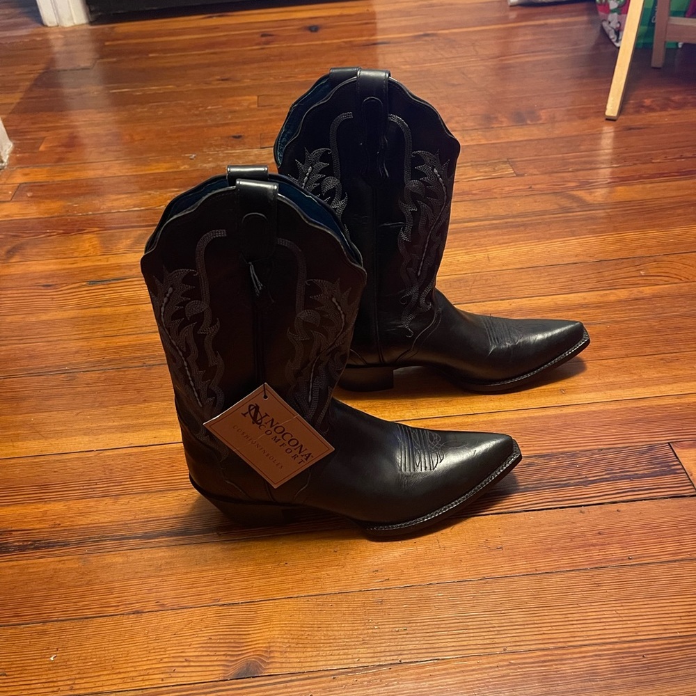 Norcona black leather cowboy boots